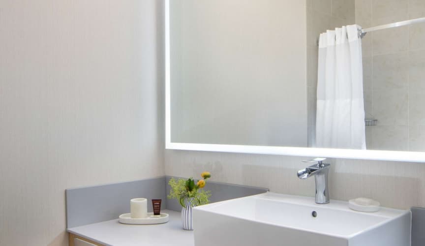 Executive Room 2