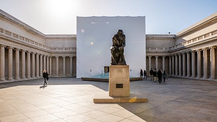 Legion of Honor statue outside in the sun